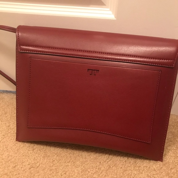 Tory Burch Leather Shoulder Bag - Picture 8 of 9